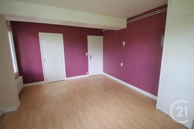Afficher la photo en grand maison à vendre - 10 pièces - 216.0 m2 - ST YORRE - 03 - AUVERGNE - Century 21 Agence Girard