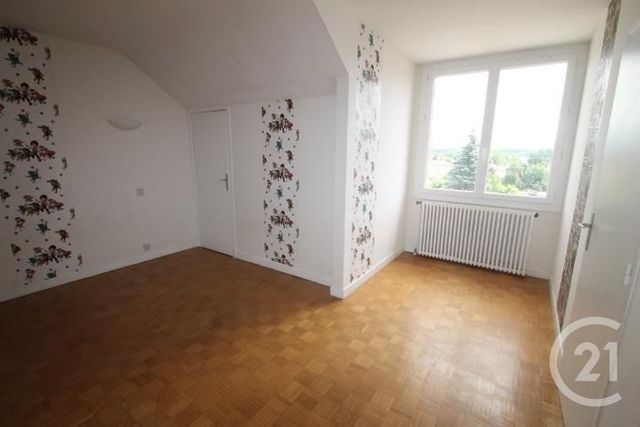 Afficher la photo en grand maison à vendre - 10 pièces - 216.0 m2 - ST YORRE - 03 - AUVERGNE - Century 21 Agence Girard
