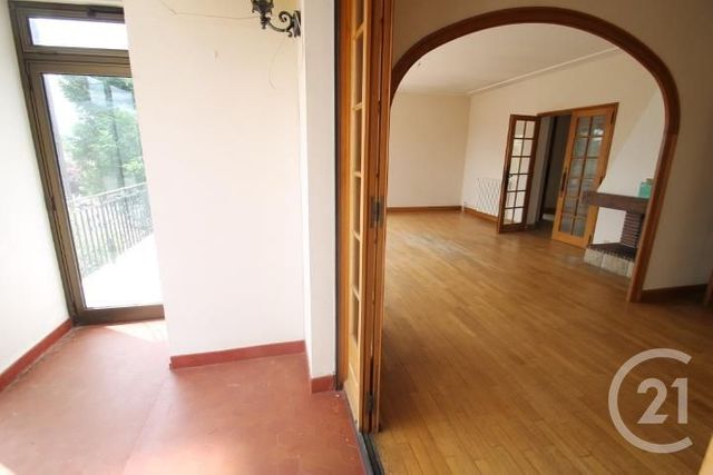 Afficher la photo en grand maison à vendre - 10 pièces - 216.0 m2 - ST YORRE - 03 - AUVERGNE - Century 21 Agence Girard