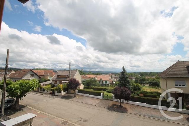 Afficher la photo en grand maison à vendre - 10 pièces - 216.0 m2 - ST YORRE - 03 - AUVERGNE - Century 21 Agence Girard