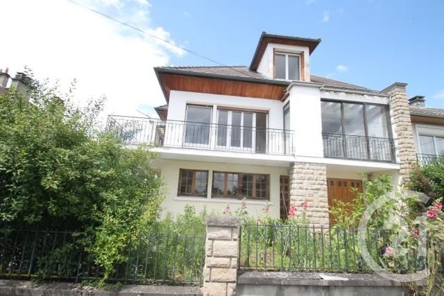 Afficher la photo en grand maison à vendre - 10 pièces - 216.0 m2 - ST YORRE - 03 - AUVERGNE - Century 21 Agence Girard
