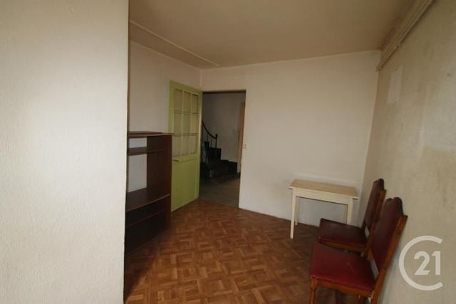 Afficher la photo en grand maison à vendre - 5 pièces - 73.0 m2 - AIGUEPERSE - 63 - AUVERGNE - Century 21 Agence Girard