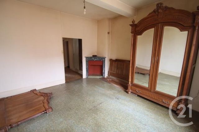 Afficher la photo en grand maison à vendre - 5 pièces - 73.0 m2 - AIGUEPERSE - 63 - AUVERGNE - Century 21 Agence Girard