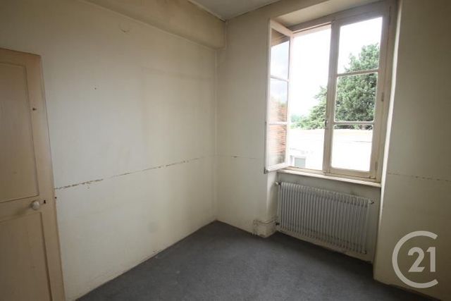 Afficher la photo en grand maison à vendre - 5 pièces - 73.0 m2 - AIGUEPERSE - 63 - AUVERGNE - Century 21 Agence Girard