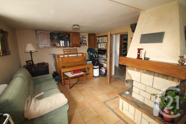 Afficher la photo en grand maison à vendre - 8 pièces - 180.0 m2 - BROUT VERNET - 03 - AUVERGNE - Century 21 Agence Girard