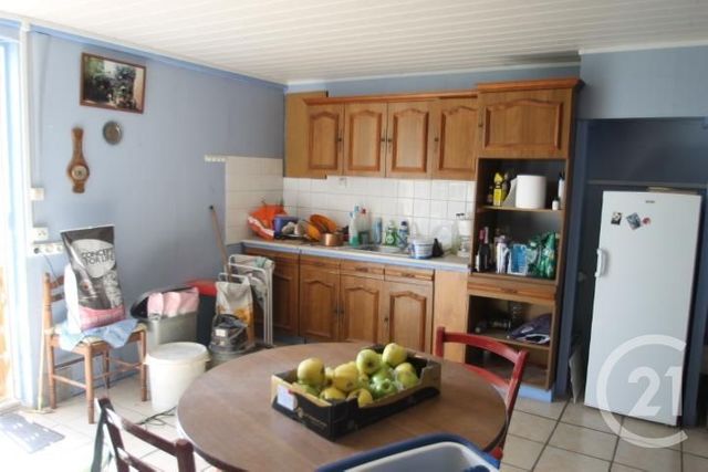 maison à vendre - 7 pièces - 150.0 m2 - VENSAT - 63 - AUVERGNE - Century 21 Agence Girard maison à vendre - 7 pièces - 150.0 m2 - VENSAT - 63 - AUVERGNE - Century 21 Agence Girard