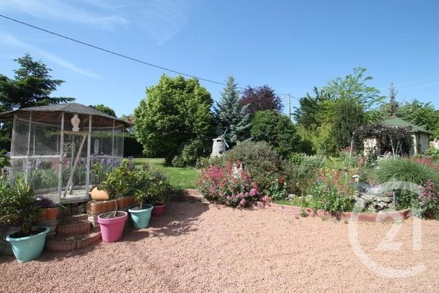 maison à vendre - 7 pièces - 150.0 m2 - VENSAT - 63 - AUVERGNE - Century 21 Agence Girard maison à vendre - 7 pièces - 150.0 m2 - VENSAT - 63 - AUVERGNE - Century 21 Agence Girard