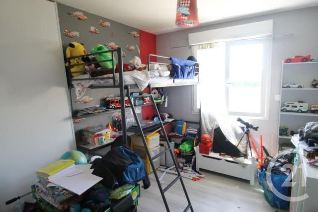 maison à vendre - 4 pièces - 85.0 m2 - LE MAYET D ECOLE - 03 - AUVERGNE - Century 21 Agence Girard maison à vendre - 4 pièces - 85.0 m2 - LE MAYET D ECOLE - 03 - AUVERGNE - Century 21 Agence Girard