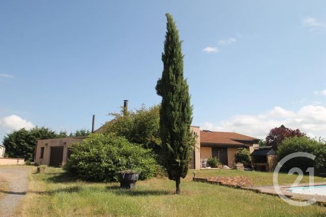 Afficher la photo en grand maison à vendre - 11 pièces - 294.4 m2 - ST HILAIRE LA CROIX - 63 - AUVERGNE - Century 21 Agence Girard