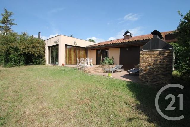 Afficher la photo en grand maison à vendre - 11 pièces - 294.4 m2 - ST HILAIRE LA CROIX - 63 - AUVERGNE - Century 21 Agence Girard