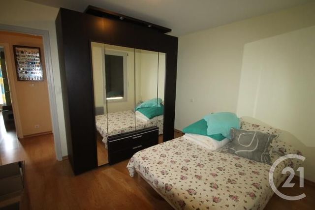 Afficher la photo en grand maison à vendre - 11 pièces - 294.4 m2 - ST HILAIRE LA CROIX - 63 - AUVERGNE - Century 21 Agence Girard