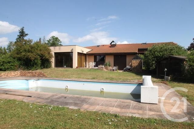 Afficher la photo en grand maison à vendre - 11 pièces - 294.4 m2 - ST HILAIRE LA CROIX - 63 - AUVERGNE - Century 21 Agence Girard
