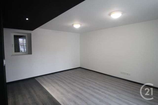 maison à louer - 4 pièces - 73.9 m2 - GANNAT - 03 - AUVERGNE - Century 21 Agence Girard maison à louer - 4 pièces - 73.9 m2 - GANNAT - 03 - AUVERGNE - Century 21 Agence Girard