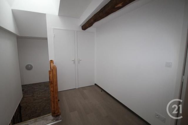 maison à louer - 4 pièces - 73.9 m2 - GANNAT - 03 - AUVERGNE - Century 21 Agence Girard maison à louer - 4 pièces - 73.9 m2 - GANNAT - 03 - AUVERGNE - Century 21 Agence Girard