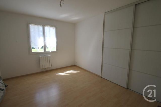 Afficher la photo en grand maison à vendre - 8 pièces - 172.0 m2 - BROUT VERNET - 03 - AUVERGNE - Century 21 Agence Girard