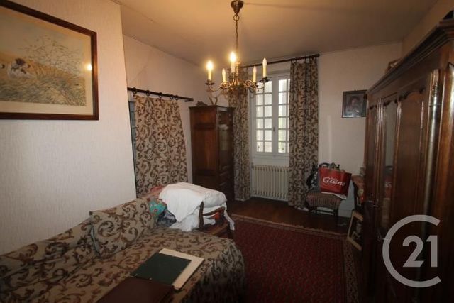 Afficher la photo en grand maison à vendre - 6 pièces - 152.0 m2 - BELLENAVES - 03 - AUVERGNE - Century 21 Agence Girard