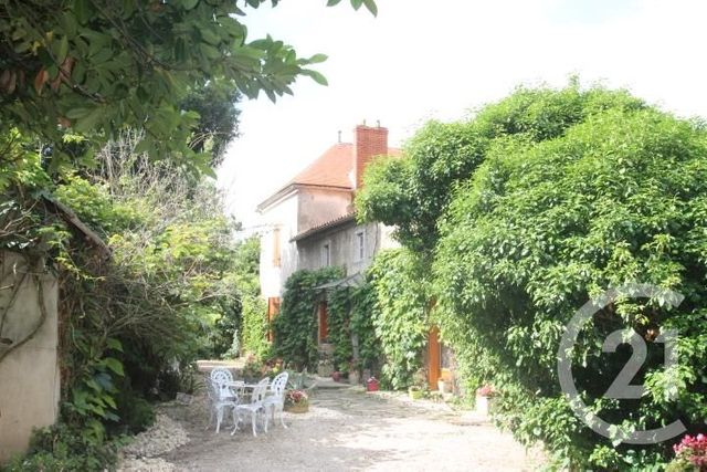 Afficher la photo en grand maison à vendre - 6 pièces - 156.0 m2 - BAS ET LEZAT - 63 - AUVERGNE - Century 21 Agence Girard