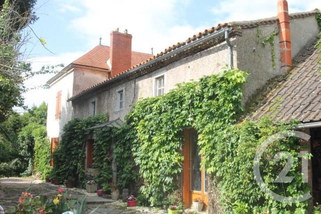 Afficher la photo en grand maison à vendre - 6 pièces - 156.0 m2 - BAS ET LEZAT - 63 - AUVERGNE - Century 21 Agence Girard