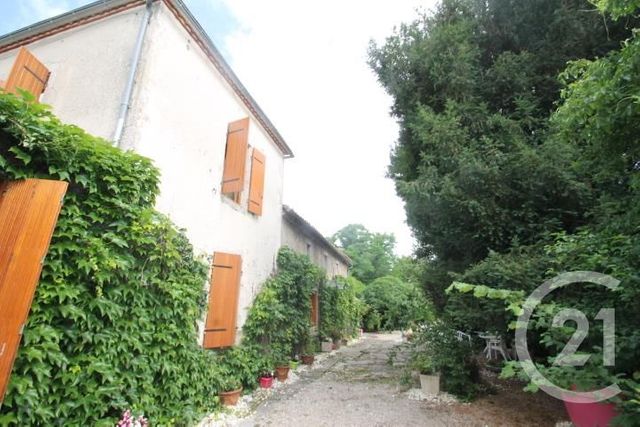 Afficher la photo en grand maison à vendre - 6 pièces - 156.0 m2 - BAS ET LEZAT - 63 - AUVERGNE - Century 21 Agence Girard