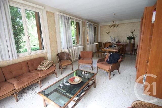 Afficher la photo en grand maison à vendre - 6 pièces - 156.0 m2 - BAS ET LEZAT - 63 - AUVERGNE - Century 21 Agence Girard
