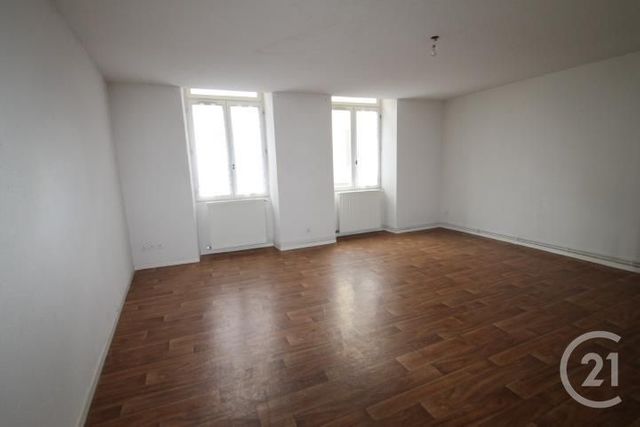Afficher la photo en grand appartement à louer - 3 pièces - 77.27 m2 - GANNAT - 03 - AUVERGNE - Century 21 Agence Girard