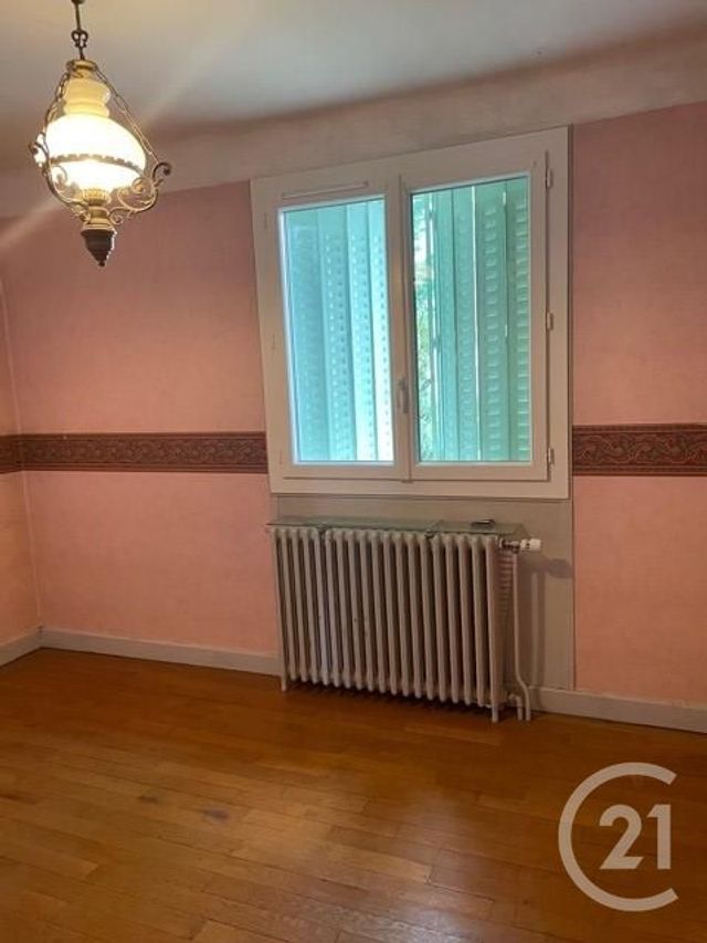 Afficher la photo en grand maison à vendre - 8 pièces - 102.0 m2 - VICHY - 03 - AUVERGNE - Century 21 Agence Girard