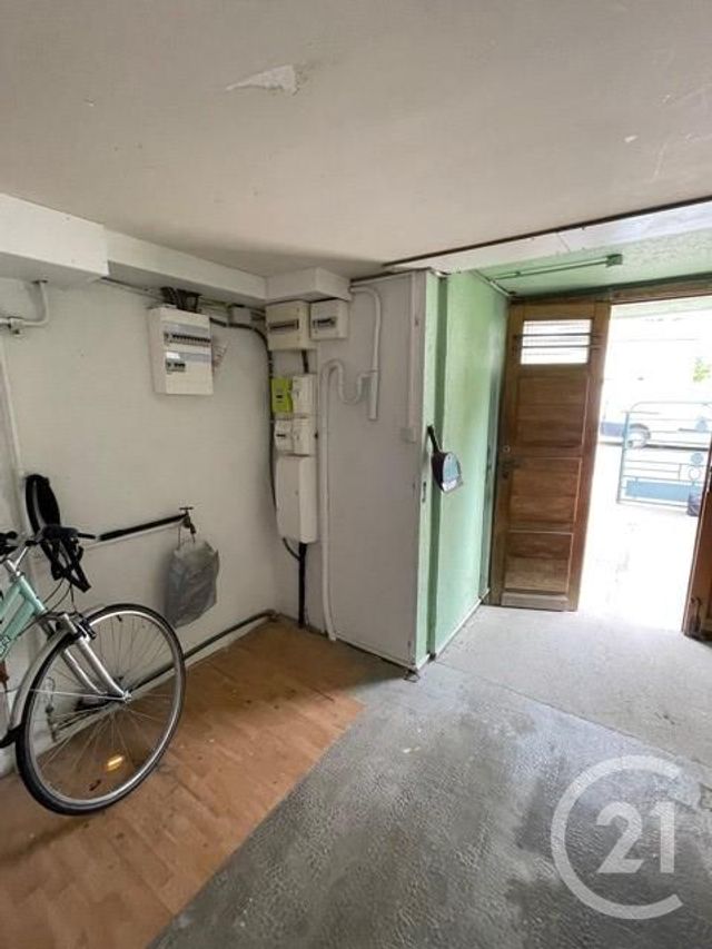 Afficher la photo en grand maison à vendre - 8 pièces - 102.0 m2 - VICHY - 03 - AUVERGNE - Century 21 Agence Girard