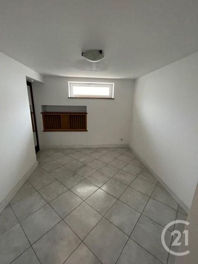 Afficher la photo en grand maison à vendre - 8 pièces - 102.0 m2 - VICHY - 03 - AUVERGNE - Century 21 Agence Girard
