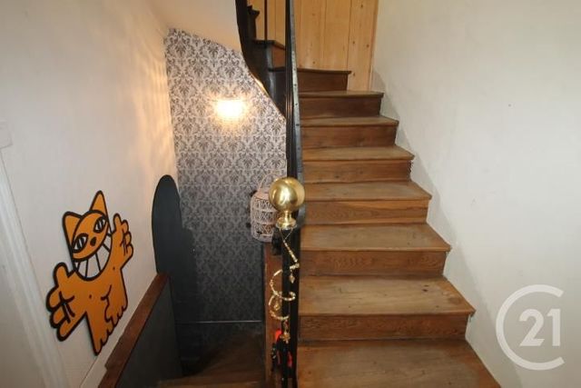Afficher la photo en grand maison à vendre - 5 pièces - 139.0 m2 - GANNAT - 03 - AUVERGNE - Century 21 Agence Girard