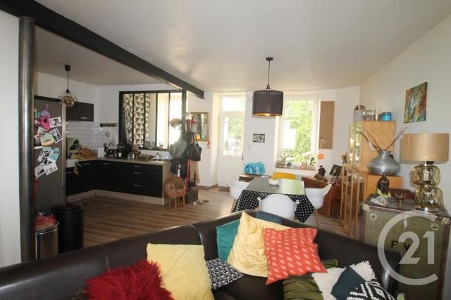 Afficher la photo en grand maison à vendre - 5 pièces - 139.0 m2 - GANNAT - 03 - AUVERGNE - Century 21 Agence Girard