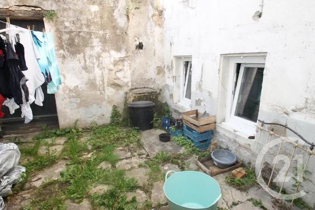 Afficher la photo en grand maison à vendre - 5 pièces - 139.0 m2 - GANNAT - 03 - AUVERGNE - Century 21 Agence Girard