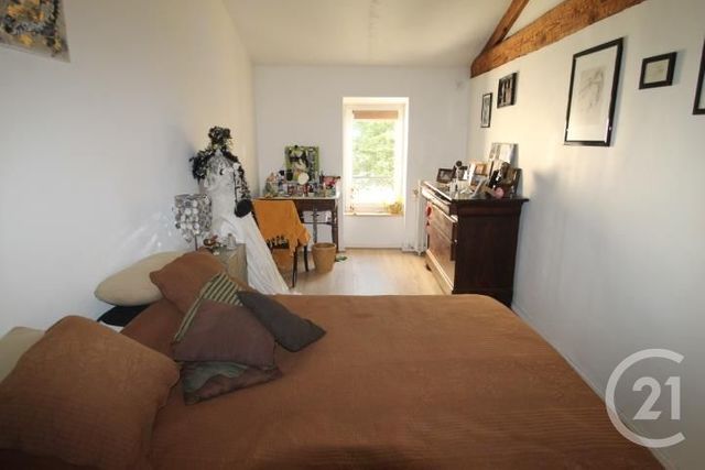 Afficher la photo en grand maison à vendre - 5 pièces - 139.0 m2 - GANNAT - 03 - AUVERGNE - Century 21 Agence Girard