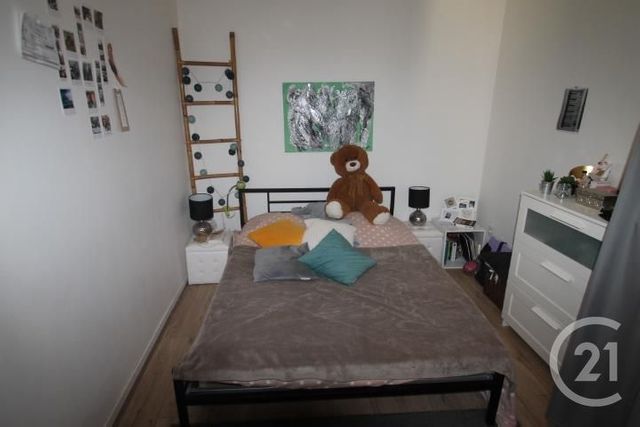 Afficher la photo en grand maison à vendre - 5 pièces - 139.0 m2 - GANNAT - 03 - AUVERGNE - Century 21 Agence Girard
