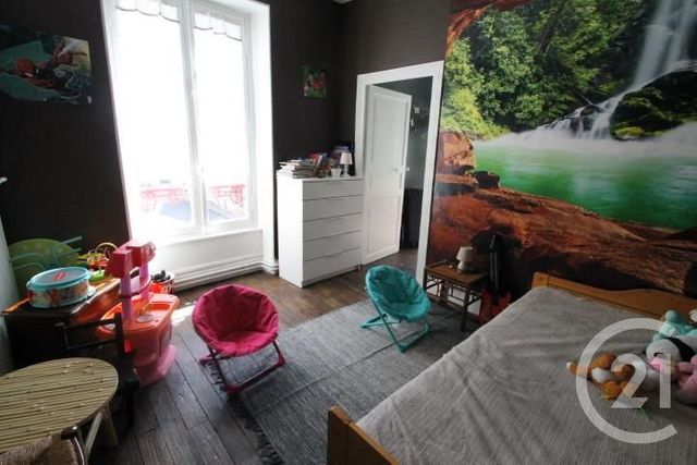 Afficher la photo en grand maison à louer - 4 pièces - 52.0 m2 - GANNAT - 03 - AUVERGNE - Century 21 Agence Girard
