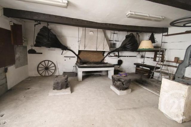 maison à vendre - 4 pièces - 130.0 m2 - EBREUIL - 03 - AUVERGNE - Century 21 Agence Girard