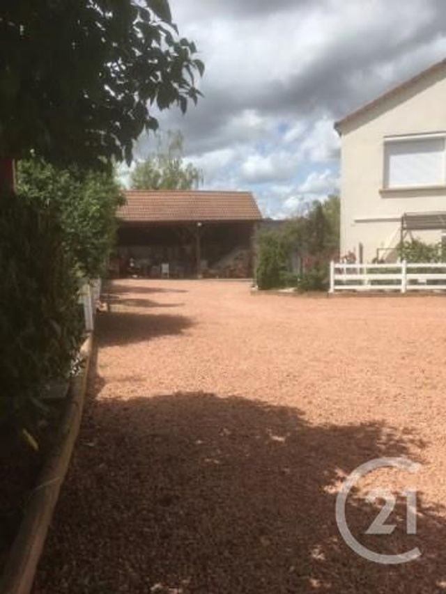 maison à vendre - 7 pièces - 134.0 m2 - AUBIAT - 63 - AUVERGNE - Century 21 Agence Girard