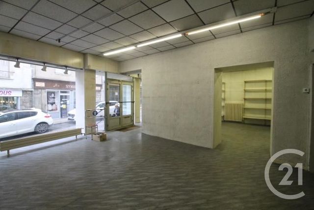 appartement à louer - 2 pièces - 121.08 m2 - GANNAT - 03 - AUVERGNE - Century 21 Agence Girard